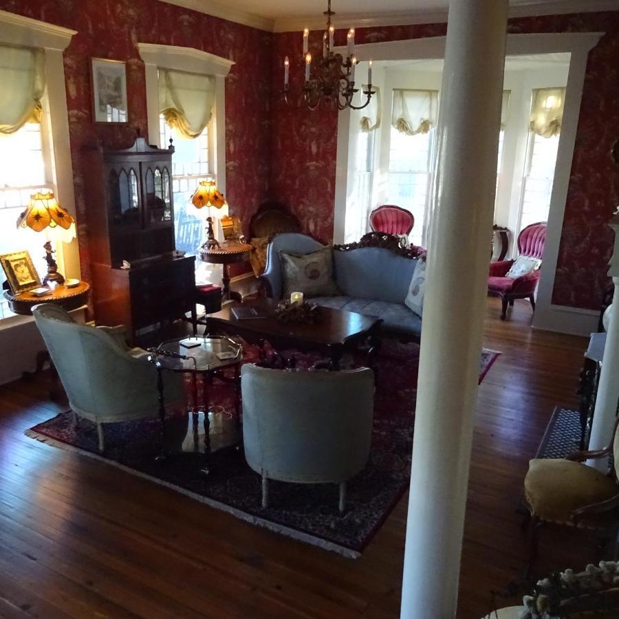 ساوثبورت Robert Ruark Inn المظهر الخارجي الصورة